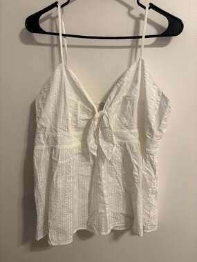 LOFT White Tie-Front Seersucker Babydoll Cami Tank Top